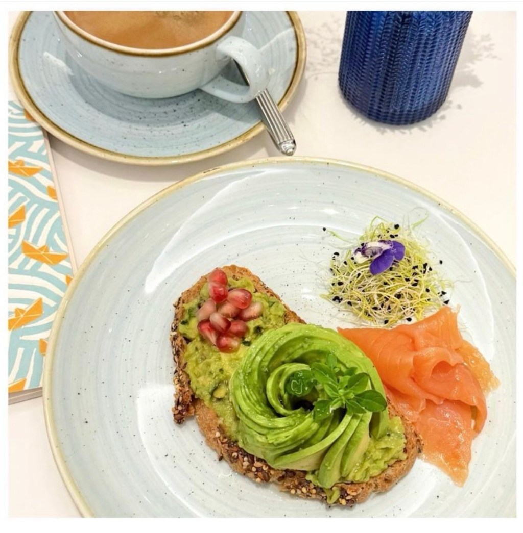 Le petit-déjeuner de l’hôtel MARTINEZ Cannes, un rituel d’éveil savoureux et convivial